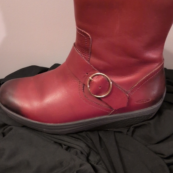 MBT Women's Boots - Picture 6 of 15